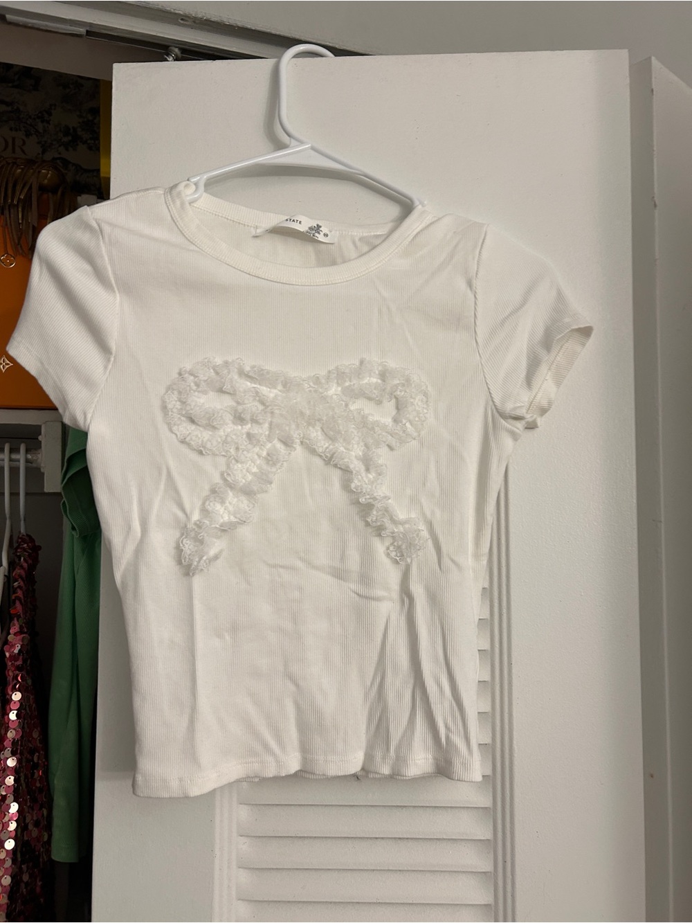 Altar'd State White Short Sleeve Bow Appliqué Tee